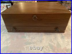 45 Pc Vtg Oneida Cube Golden Damask Rose 9 Settings Stainless Flatware Wood box