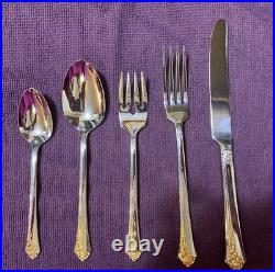 45 Pc Vtg Oneida Cube Golden Damask Rose 9 Settings Stainless Flatware Wood box