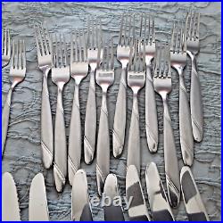 47 PC Set Oneida Risotto 18/10 Stainless Flatware Setting For 8 Plus Extras