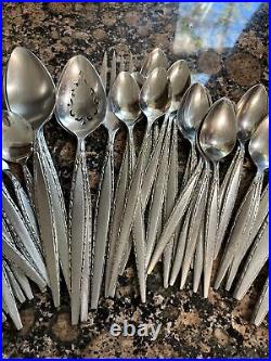 50 pc Oneida Community Stainless Venetia Venezia Flatware Set