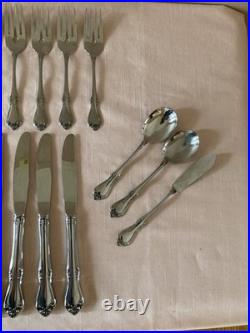 51 Piece SSS By Oneida Celebrity Stainless 8 Place Settings Knive Forks Spoons