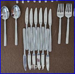 52 Pc ONEIDA Conrad Stainless Steel 18/10 Silverware Flatware Knife Fork Spoons