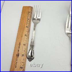 56 Pcs Oneida Distinction Deluxe HH Stainless Including 8 SERVING PIECES