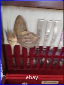 56 Piece Oneida Morning Star Community Stainless Flatware