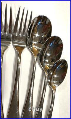 59 Pc Oneida ICARUS Stainless Flatware Silverware Knives Spoons Forks Serving