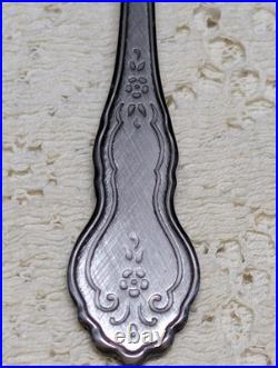 60 pcs. Oneida Ltd Deluxe Folk Art Country Medley Stainless Flatware Set Serv 12