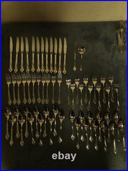61 Pc. Set Oneida Tribeca Stainless Flatware, Beautiful