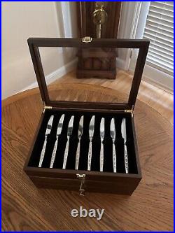 62 Pieces WM. A. ROGERS PREMIER STAINLESS. Oneida Ltd