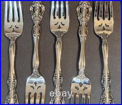 63 Pieces Oneida Cube Stainless Flatware Set Michelangelo Pattern VGUC