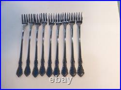 64pc. Distinction Deluxe MANSION HALL Oneida Stainless Steel Flatware