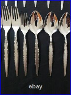 65 Pc Set Community Venetia By Oneida Silver Stainless Flatware Silverware