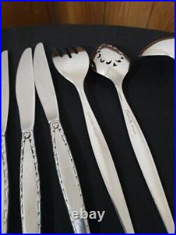 65 Pc Set Community Venetia By Oneida Silver Stainless Flatware Silverware