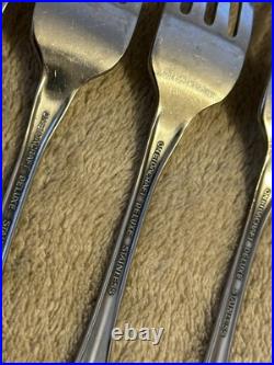 66 Pcs Oneida OneidaCraft Deluxe CHATEAU Stainless Flatware And Serve ware