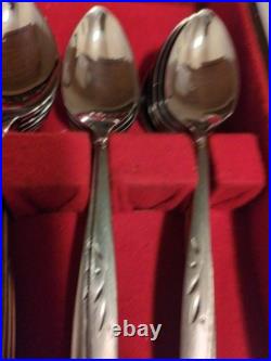 67 Pc Onieda Will O' Wisp Stainless Flatware Set For 12 + Heirloom Cube Mark