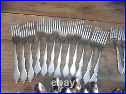 67 Pieces Rogers 1881 Stainless Oneida ltd Twilight Flatware Service for 12 +