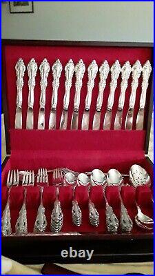 68 Piece Set Of Oneida Stainless Steel Silverware Ued One Time