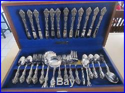 68Oneida Stainless Steel Flatware Svc for 12 withChest Michelangelo Cube Mark