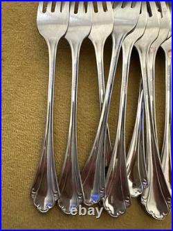 (7) 4 Piece Settings (withteaspoons) +serv ONEIDA Falkirk Stainless Steel Flatware