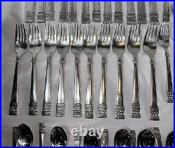 70 pc Oneida 18/10 Stainless Flatware Spoons/Forks/Knives/Serving