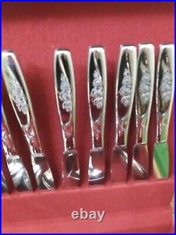 70 pc Vintage NEW Oneida Stainless Flatware Silverware Twin Rose Service for 12