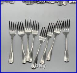 71 Pcs Oneida Deluxe Stainless INDEPENDENCE Flatware Forks Spoons Sugar Knives