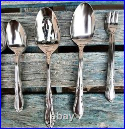 72 Pcs Oneida HOMESTEAD Simeon L & George H Rogers Co Stainless Flatware Set