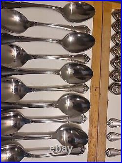 72 Pieces 1881 Rogers Oneida USA Stainless Flatware Set ARBOR ROSE TRUE ROSE