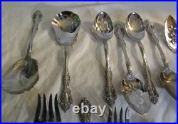 73 Pieces Oneida Michelangelo Stainless Steel Flatware With 13 Serving Pieces