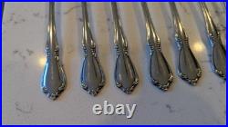 74 x Oneida Craft Deluxe Stainless Chateau Flatware Spoons Forks Knives Serving