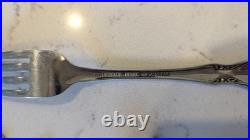 74 x Oneida Craft Deluxe Stainless Chateau Flatware Spoons Forks Knives Serving