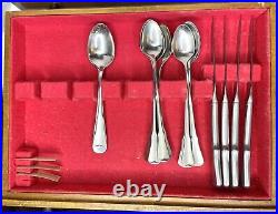 79 Pc Lot Oneida Community Stainless Patrick Henry Flatware Rare