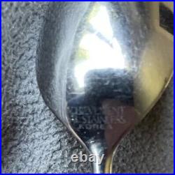 8 Oneida Achievement SENTIMENTAL Glossy 18/8 Korea Stainless Flatware TEASPOONS