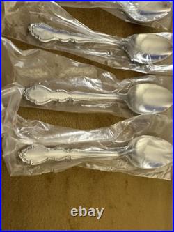 (8) Oneida DOVER TEASPOONS Heirloom Cube Stainless Flatware Glossy