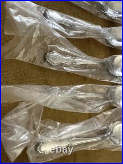 (8) Oneida DOVER TEASPOONS Heirloom Cube Stainless Flatware Glossy