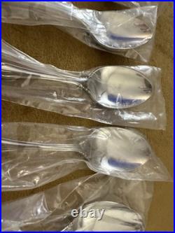 (8) Oneida DOVER TEASPOONS Heirloom Cube Stainless Flatware Glossy