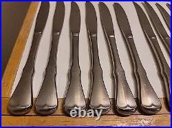 81 Pieces Oneida Community Stainless Flatware Patrick Henry Knife Spoon Lot