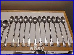 81 Pieces Oneida Community Stainless Flatware Patrick Henry Knife Spoon Lot