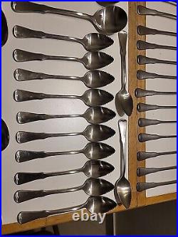 81 Pieces Oneida Community Stainless Flatware Patrick Henry Knife Spoon Lot