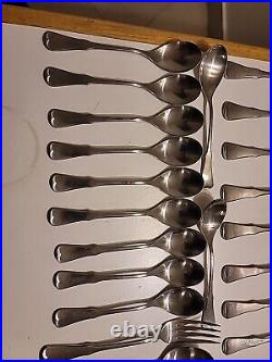 81 Pieces Oneida Community Stainless Flatware Patrick Henry Knife Spoon Lot