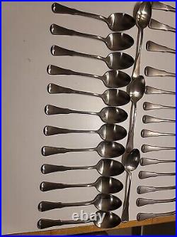 81 Pieces Oneida Community Stainless Flatware Patrick Henry Knife Spoon Lot