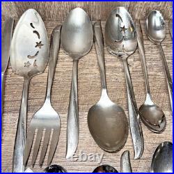 82 Pieces Oneida Twin Star Community Stainless Flatware MULTIPLE SERVING 8 Place
