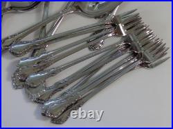 83 Pieces Oneida Distinction Mansion Hall Stainless Flatware