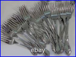 83 Pieces Oneida Distinction Mansion Hall Stainless Flatware