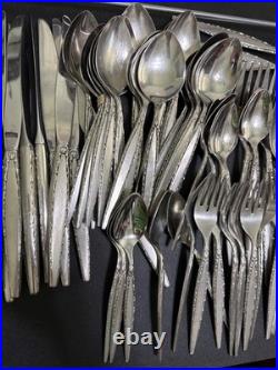 85 pc set Oneida Community Stainless Venetia Venezia Flatware