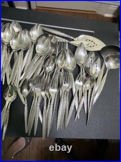 85 pc set Oneida Community Stainless Venetia Venezia Flatware