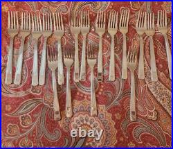 96 Pcs Oneida Stainless Flatware Park Place withFlower Spoons, Forks, Knives