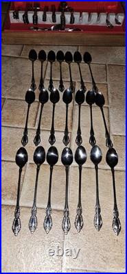 97pc. Oneida Distinction Deluxe Stainless Steel Flatware Set & Box + 4 extras