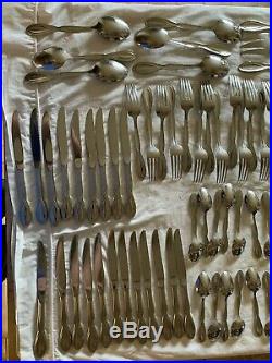 Axis Oneida USA Stainless Flatware 122 pieces, place settings & serving pcs VG++