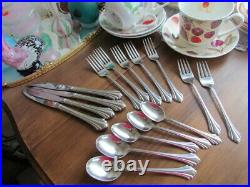 Bancroft Oneida USA Stainless Mixed lot Dinner Forks Knives Soup Tea Spoon