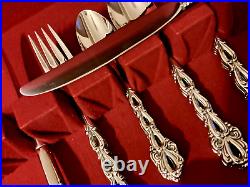 CHANDELIER Oneida Stainless 20 Pieces Service for 4 Excellent 18/8 USA Flatware